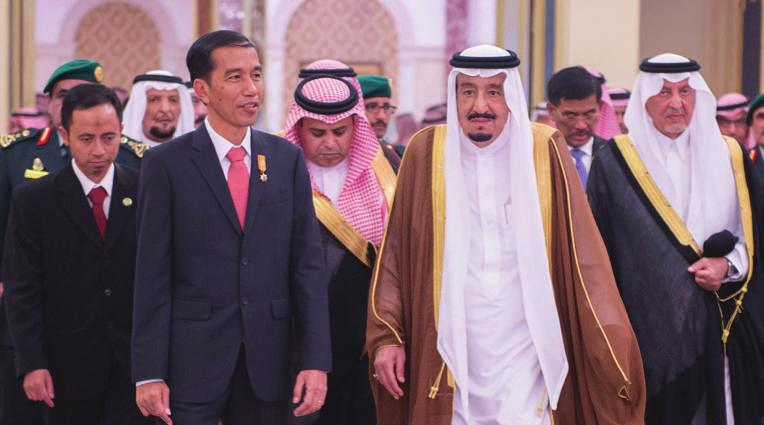وك`ان يف اSستقباله مبطار امللك عبدالعزيز ال`دويل خادم احلرمني الûشريفني امللك Sسلمان بن عبدالعزيز Gآل Sسعود حفظه اهلل.