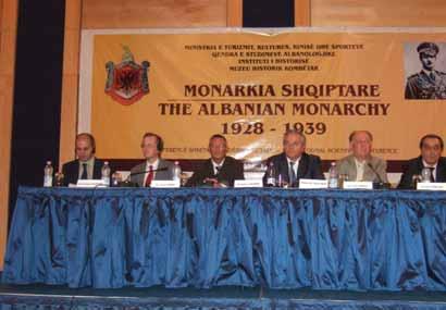 Ndërkaq, popullata e saj, në shumicë absolute shqiptare, mori arratinë drejt Drinit të Zi, por një pjesë e madhe e tyre nuk ia doli ta kalon Drinin ngase ushtria serbe i zuri dhe i masakroi.