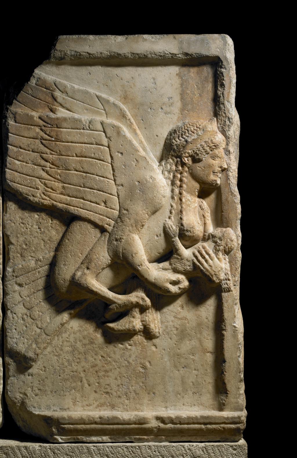 37 Imago XV: Siren animam ferens (Xanthorum monumenti Sirenum latus meridionale).
