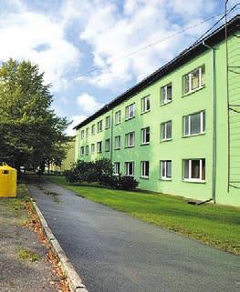 Tsentraalvesi ja -kanalisatsioon, elekter 40 A. Parkimine tasuta hoone hoovis.