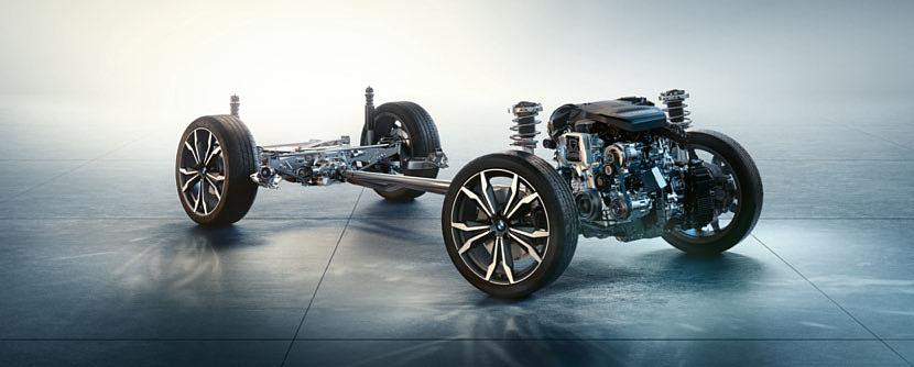 33 % λιγότερες εκπομπές CO 2 από το 2000: το BMW EfficientDynamics είναι ένα πακέτο τεχνολογιών το οποίο δεν περικλείει μόνο το σύστημα μετάδοσης της κίνησης αλλά ολόκληρη τη σχεδίαση του αυτοκινήτου