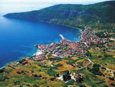 UMSKI TETNICI O zaπtiti kestena, smreke i jele u Cazinu 24. - 27. PUTOPIS Krakov - turistiëka prijestolnica Poljske 28.
