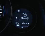 semnaliza, sistemul Lane Departure Warning vă avertizează prin intermediul alertelor sonore şi vizuale CITY-BRAKE ACTIVE SYSTEM 1: Atunci când vă deplasaţi în centre urbane cu viteza cuprinsă între
