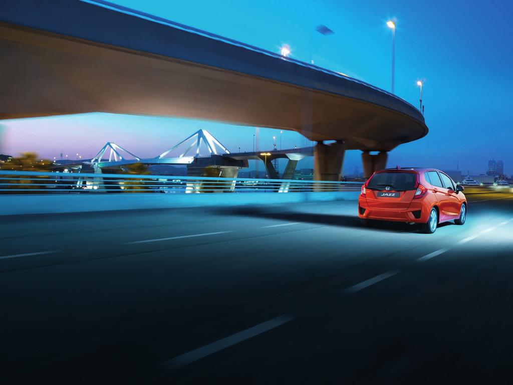Modelul prezentat în imagine este Jazz i-vtec Elegance culoarea Sunset Orange
