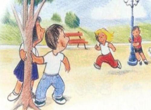 παράλλθλα βγαίνει και από τθν άλλθ ομάδα ζνα παιδί. υναντιοφνται και προςπακοφν να αγγίξουν ο ζνασ τον άλλο. Όποιοσ προλάβει να χτυπιςει τον άλλο, τον αιχμαλωτίηει και τον οδθγεί ςτθ μάνα του.