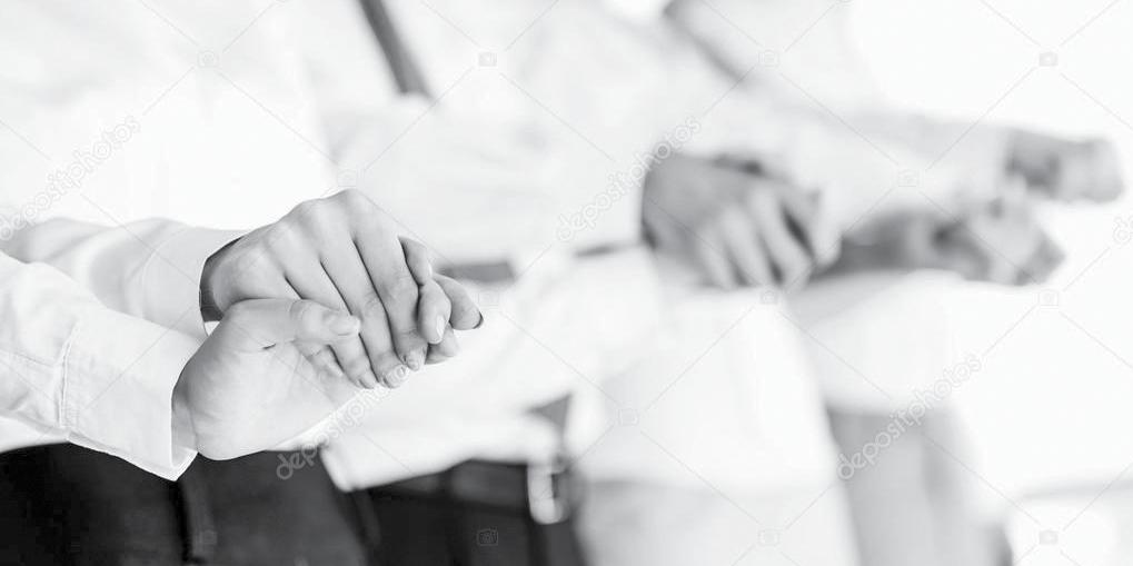 4 Η ΕΤΑΙΡΕΙΑ Η εταιρεία μας με μια ματιά Μια επιβλητική κληρονομιά, ένα λαμπρό μέλλον Το πιο σημαντικό μας προϊόν, το Νερό Σαμαριά, κερδίζει το Αργυρό Μετάλλιο στον Διεθνή Διαγωνισμό Γευσιγνωσίας