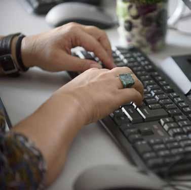Πρόγραμμα Η/Υ ΠΡΟΓΡΑΜΜΑ H/Y ενηλίκων Self-learning μέσω software LEARNSOFT* ΣΤΟΧΟΣ ΣΥΜΜΕΤΟΧΩΝ - ΣΥΜΜΕΤΟΧΕΣ 21 * Έναρξη 23/01/18.