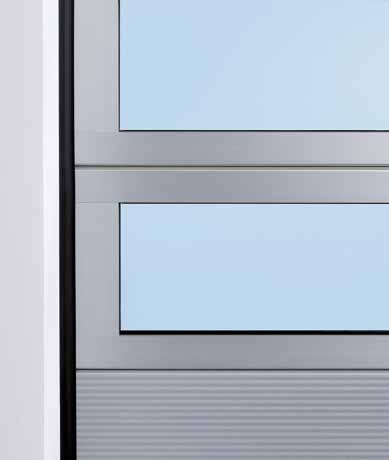 Οι πόρτες διατίθενται στη βασική έκδοση σε χρώμα λευκού αλουμινίου (RAL 9006).