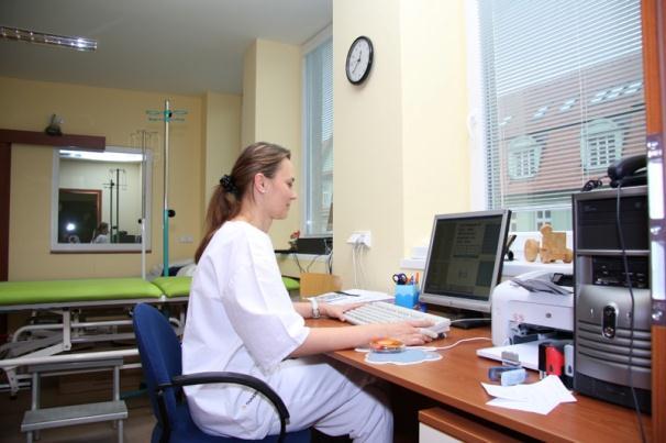 PREDSTAVUJEME Snahou Gastroentero-Hepatologického centra THALION je prispieť k riešeniu tohoto nepriaznivého stavu a to: - včasným vyhľadávaním chorých - diferenciálnou diagnostikou - diagnostikou v