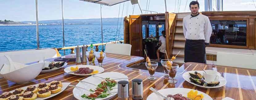 Yacht Chef [Αρχιμάγειρας Σκαφών Αναψυχής] Το πρόγραμμα εκπαίδευσης Αρχιμαγείρων Σκαφών Αναψυχής στοχεύει στην ανάπτυξη των γνώσεων και δεξιοτήτων που απαιτούνται για την αποτελεσματική και