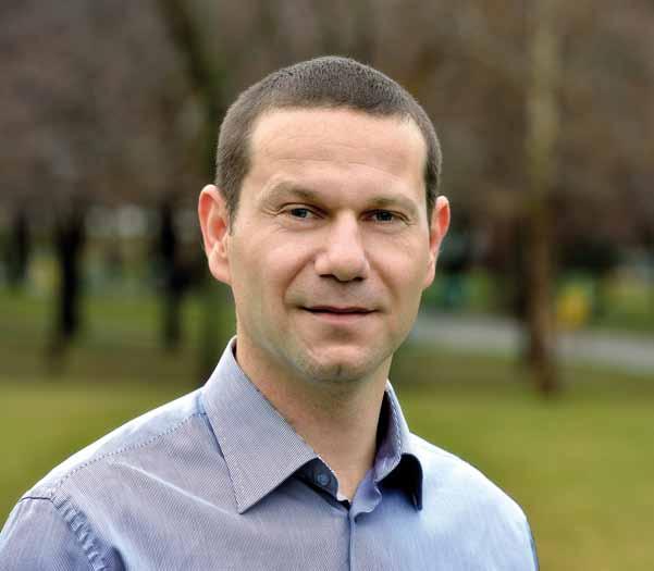 4 Kaleidoskop OZNAMY A SPRÁVY Knižné domčeky Vďaka podpore Grantového programu pre optimistov 2014 nadácie Orange osadia v našej obci aj tzv. knižné domčeky.