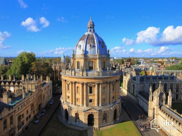 Oxford Κέντρο καλλιτεχνικών δραστηριοτήτων : Σάλτσμπουργκ, Φλωρεντία.