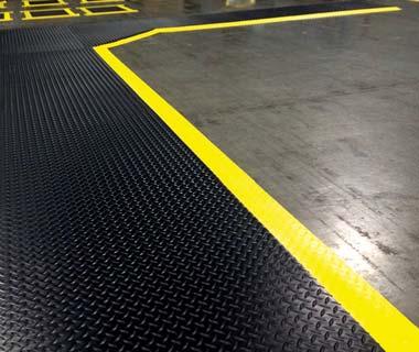 Diamond Plate Flex-Link Ergonomické rohože vhodné do priemyselného
