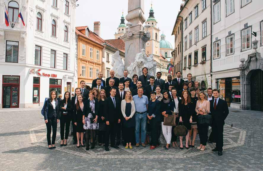 Navdih, sanje in pogum za spremembe Strateški forum mladih: Medgeneracijska nasprotja Timotej Šooš Foto: Nebojša Tejić/STA Udeleženci konference Strateškega foruma Bled za mlade (Young BSF), ki je