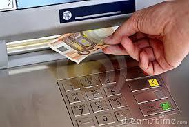 Ako postupovať pri výbere hotovosti z bankomatu Vždy sa riaďte pokynmi, ktoré sú zobrazené na obrazovke bankomatu.