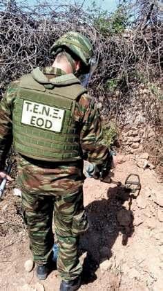 Δραστηριότητες ΤΕΝΞ Αναγνώριση, Εξουδετέρωση, Περισυλλογή και Καταστροφή Χειροβομβίδων Την Τετάρτη 1 Απριλίου 2015, προσωπικό EOD του Τάγματος Εκκαθάρισης Ναρκών Ξηράς (ΤΕΝΞ) μετέβη στο Αίγιο για την