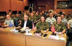 και τις επιχειρησιακές δραστηριότητές τους. Τον κ. ΥΦΕΘΑ συνόδευε ο Γενικός Γραμματέας του Υπουργείου Εθνικής Άμυνας κ. Ιωάννης Ταφύλλης. Επίσκεψη κ.