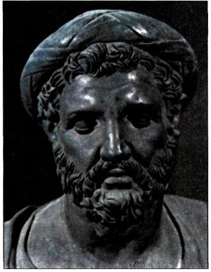 Αντίγραφο κεφαλής του Πυθαγόρα ρωμαϊκών χρόνων, που κατασκευάστηκε τον 5ο αι. π.χ. (Νεάπολη, Εθνικό Μουσείο) Οι τέχνες.