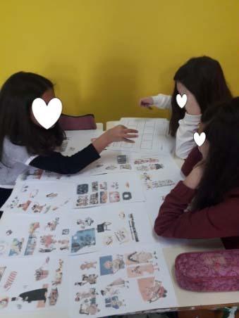 χρησιμοποιώντας εκείνες τις εικόνες από το βιβλίο που ταίριαζαν στο θέμα της ιστορίας τους (Εικόνα 3). 2.2 Ολοκλήρωση Εικόνα 3.