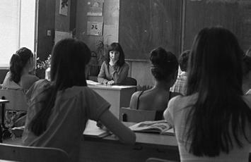ID # 169 Thessaloniki IFF-2014 / International Competition Urok [Μάθημα / The Lesson] 59 Σκηνοθεσία-Σενάριο/Direction-Screenplay: Kristina Grozeva, Petar Valchanov Φωτογραφία/Cinematography: Krum