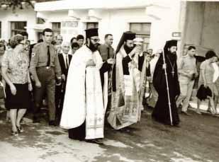 καί ἐγκάρδια ὁμιλία του κατασυγκίνησε τό ἀκροατήριο.