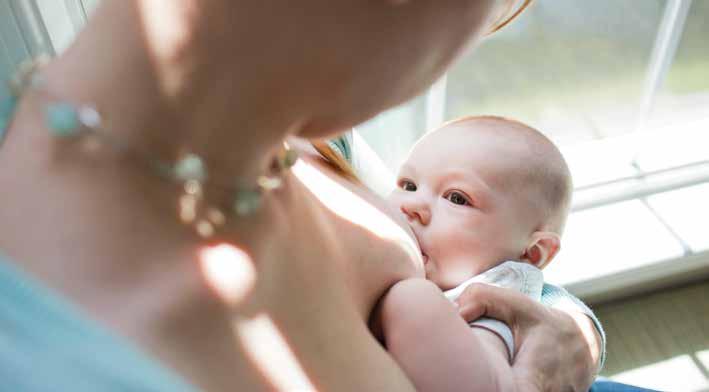 Ο Παγκόσμιος Οργανισμός Υγείας συστήνει τον αποκλειστικό μητρικό θηλασμό για τους πρώτους έξι μήνες της ζωής του βρέφους καθώς αποτελεί τον καταλληλότερο τρόπο σίτισής του.