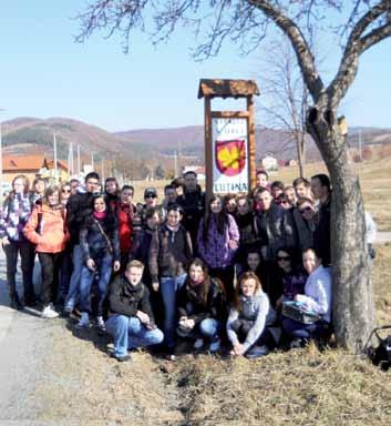 6 slovo 9 2012 slovo 9 2012 7 kovej Voli. Víkend bol tematicky rozdelený. Prvou témou bolo BOZP, zdravá výživa a kurz prvej pomoci s prednášajúcou MUDr. Zuzkou Haščínovou.