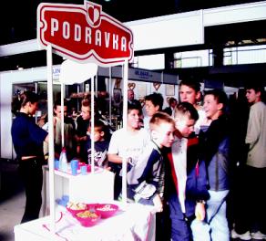 - U Regiji srediπnja Hrvatska organizaciju prodaje Ëine retail prodaja (prodaja trgovini - maloprodaji), gastro prodaja i prodaja smrznutog programa.