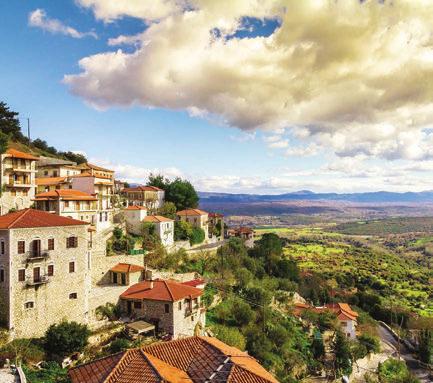 Αργότερα θα περιηγηθούμε στο γραφικό παραθαλάσσιο Γύθειο με τα πανέμορφα νεοκλασικά και το νησιωτικό χρώμα. Εγκατάσταση στο BELLE HELENE 3*sup στην παραλία Βαθύ σε δωμάτια με θέα θάλασσα.