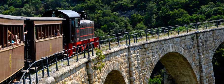 Βόλος & τραινάκι Πηλίου 3,4 Ημέρες 1η Hμέρα: Αθήνα Βόλος (Αρχαιολογικό Μουσείο Βόλου) Αναχώρηση από Αθήνα νωρίς το πρωί με κατεύθυνση την φωτεινή και στολισμένη με τα χρώματα των γιορτών, πόλη του