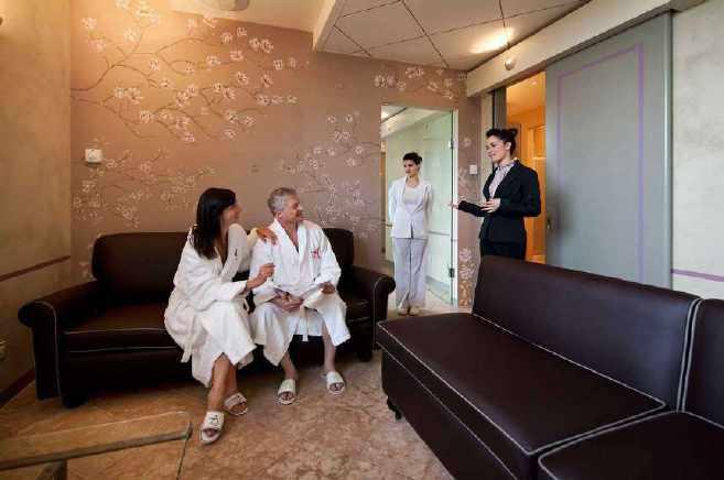 Hotel Spa Training Center Για τους θεραπευτές spa, spa managers, spa receptionists: Πρωτόκολλα εσωτερικών εργασιών για την εν γένει εξυπηρέτηση και υποδοχή των πελατών στις καμπίνες, στη reception