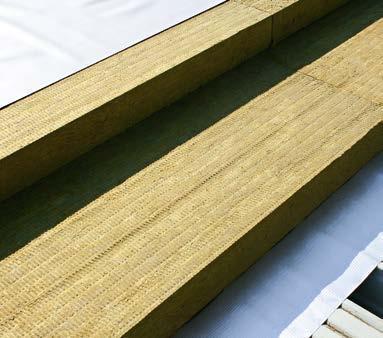 Odporúčané systémové riešenia ROCKWOOL Riešenia plochých striech z hľadiska tepelného, požiarneho, akustického a mechanického Systémové riešenia ROCKWOOL Ponuka izolačných strešných dosiek, systémov