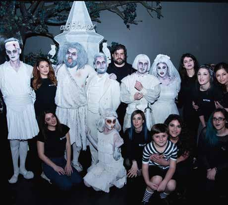 Αν σε γοητεύει μια καριέρα ως theatrical make-up artist, τότε οι καθηγητές σου θα