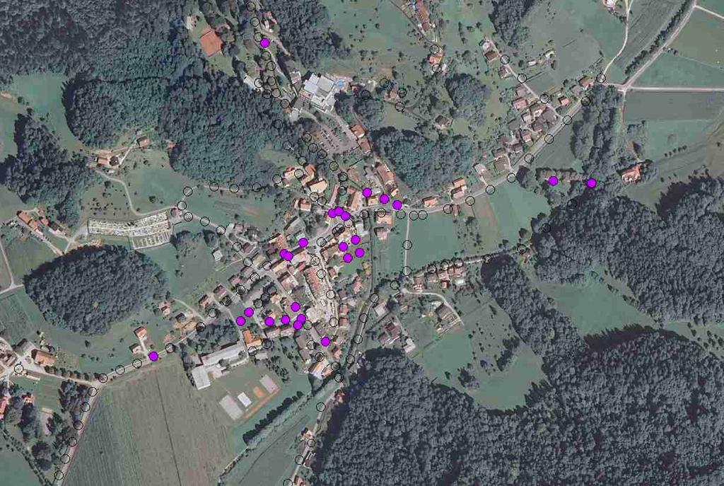 6.2.7 Povzetek ukrepov v letu 2015 V spodnji tabeli je prikazana menjava svetilk v letu 2015. Predvidena je menjava svetilk na odjemnem mestu TP ŠOLA DOBRNA.