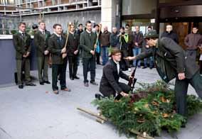 Jednou z takýchto tradícií je aj deň svätého Huberta, a preto sa členovia krúžku IFSA (International Forestry Students Association) Slovakia pri Lesníckej fakulte rozhodli znovu oživiť túto tradíciu
