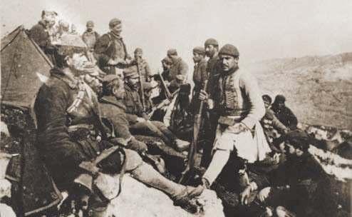 60 Πρόδηλα, η καταστροφή των τηλεφωνικών γραμμών από τους Εύζωνες καθόρισε το αποτέλεσμα, καθώς συνέβαλε στην παραπλάνηση και τον αιφνιδιασμό