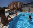 SMJEŠTAJ. APARTMANI. 35 VAŠ APARTMAN OKRUŽEN MOREM I BOROVOM ŠUMOM - ODMOR IZ VAŠIH SNOVA Rovinj MAISTRA d.d. V. Nazora 6, 52210 Rovinj Tel. +385 52 800 250 Fax +385 52 800 215 info@maistra.hr www.
