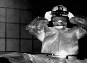 grade FLIR security camera to produce a similar effect in depicting a translucent and simultaneous interiority and exteriority, thus paving the way for a new way to view heat and light of the human
