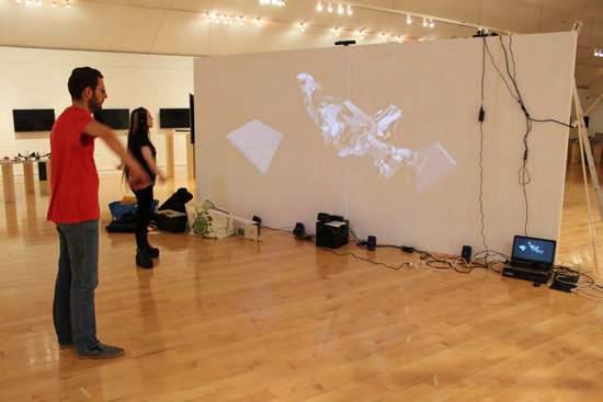 Whenever the Kinect sensor detected the presence of a user, it maintained a lock until the user in question left the sensor s visual field, in which case that particular half of