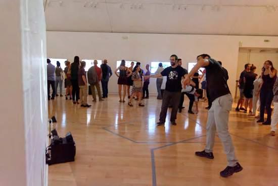acting human beings, technological (virtual) artifacts and sound objects.