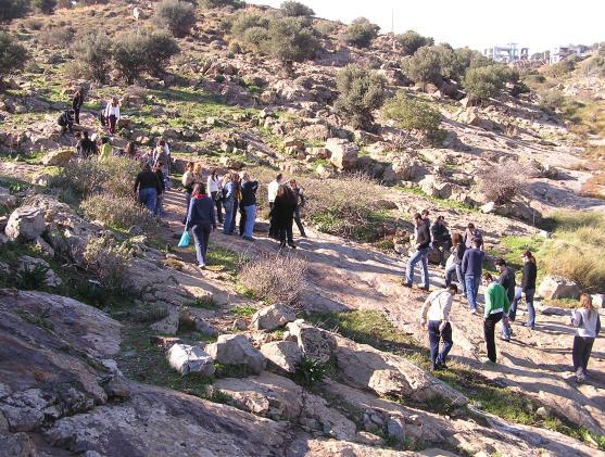 Μυκηναϊκών Εργαλείων και Σκευών από την Κρήτη και τις Μυκήνες Γεωλογική Κοιτασματολογική Μελέτη Λιγνιτοφόρων Λεκανών Πτολεμαϊδας, Μεγαλόπολης και Πελλάνας Αποκατάσταση