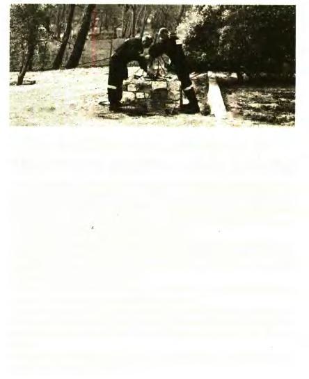 2. ΣΗΜΑ ΚΙΝΔΥΝΟΥ ΓΙΑ ΤΟ ΝΕΡΟ ΚΑΙ ΤΟ ΟΞΥΓΟΝΟ ΣΤΑ ΚΑΜΕΝΑ ΤΗΣ... Μέσο:.........ΜΑΚΕΛΕΙΟ Σελίδα:.