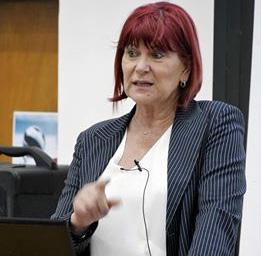 Η Βασιλική Δέρρη ήταν κεντρική ομιλήτρια στο Συμπόσιο του Georgia State University «Education in Greek Primary Schools», στην ενότητα «Physical Education in Greek Primary Schools».