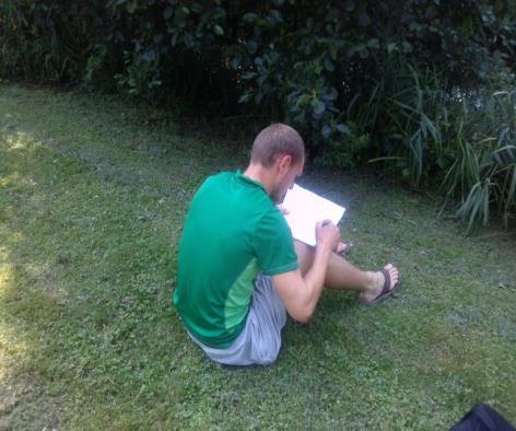 ter kratek preizkus znanja (priloga 2). Krajšo raziskavo smo opravili tudi na terenu, v Ljubljanskem botaničnem vrtu.