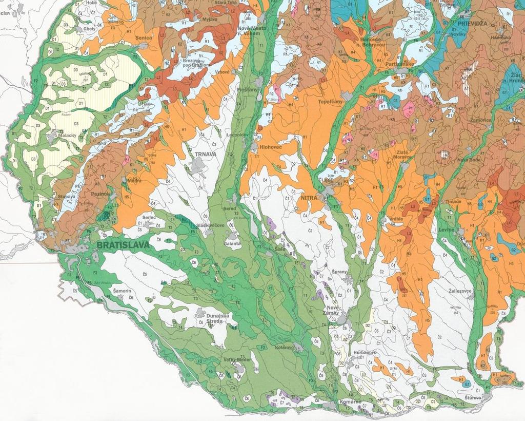 POSÚDENIE PROJEKTOVÝCH VARIANTOV začiatok decembra, v horských dolinách po 10. novembri a v horských oblastiach nad 1 500 m n.m. je snehová pokrývka možná po celý rok.