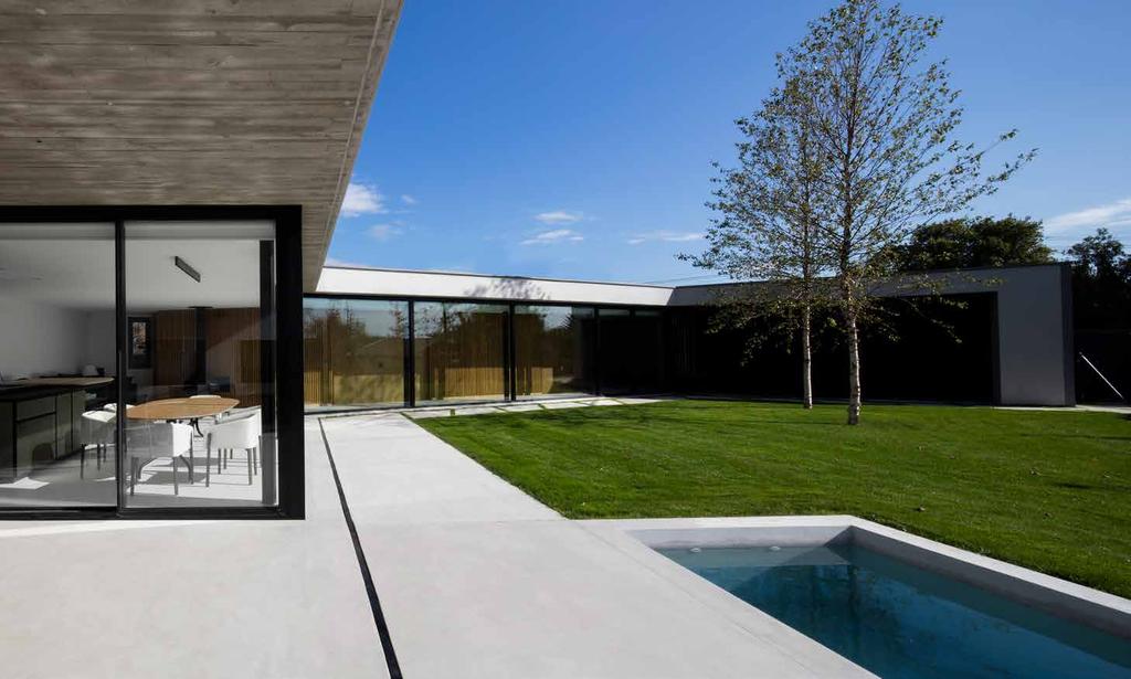 MICROSTONE Η κατάλληλη επιλογή για εξωτερικούς χώρους χάρη στις αντιολισθητικές του ιδιότητες και τα