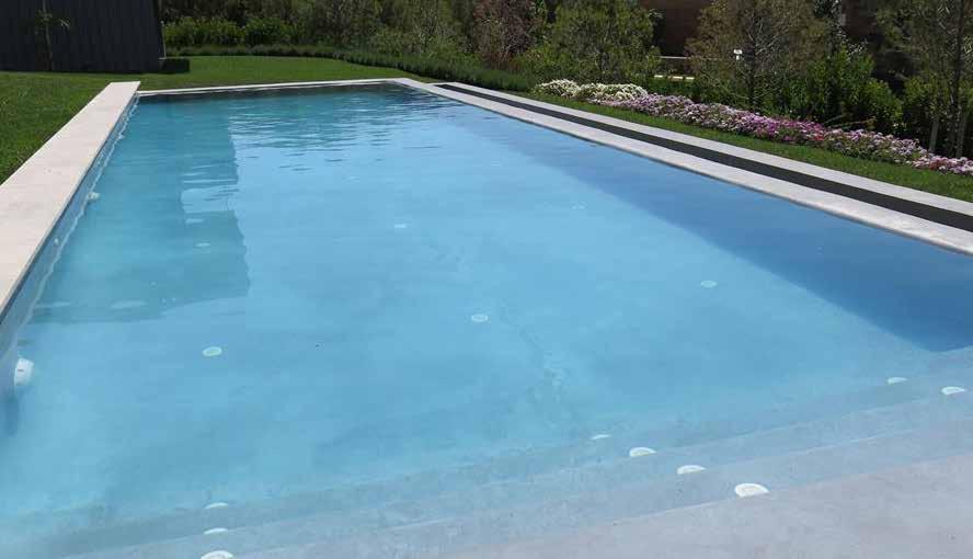 > Aquaciment XL 20 kg Αναλογία > 10 kg de Aquaciment XL 2,50 λίτρα Acricem Απόδοση > Aquaciment XL (2 στρώσεις) 3,00 kg/τμ Τελική στρώση τσιμεντοκονίας που εφαρμόζεται πάνω από το
