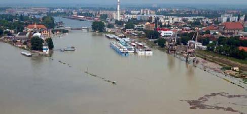 10 Nasadené sily a prostriedky dňa 11. 6. 2013 BA TA NR Spolu technika 3 8 1 12 pásová technika PTS-10 0 0 0 0 počet príslušníkov nasadené čerpadlá 6 15 1 22 2 3 1 6 člny 0 0 0 0 12. 6. 2013 Bratislava V zásahovom obvode Krajského riaditeľstva HaZZ v Bratislave nebol realizovaný žiadny zásah v súvislosti s povodňovou situáciou.