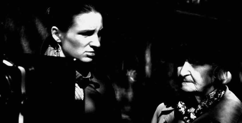 Dorota Kędzierzawska Thessaloniki IFF-2010 / Spotlight Koniec swiata [Το τέλος του κόσµου / The End of the World] 239 Σκηνοθεσία-Σενάριο/Direction-Screenplay: Dorota Kędzierzawska
