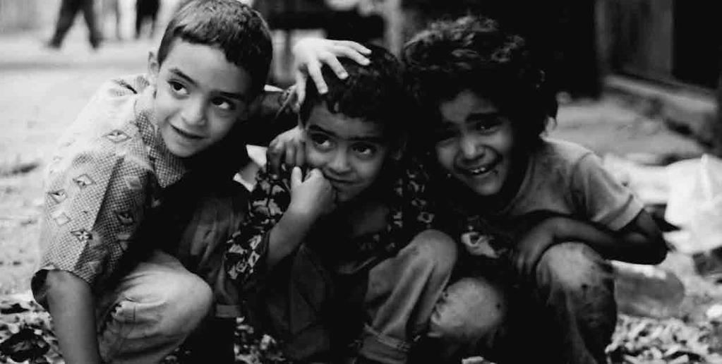 Mohamed Al-Daradji Thessaloniki IFF-2010 / Spotlight Iraq, War, Love, God and Madness [Ιράκ, πόλεµος, αγάπη, Θεός και τρέλα] 249 Σκηνοθεσία-Σενάριο/Direction-Screenplay: Mohamed Al-Daradji